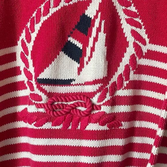 Size M sweater - Picture 4 of 4